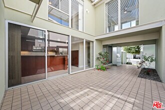 4118 Del Mar Ave in Long Beach, CA - Building Photo - Building Photo