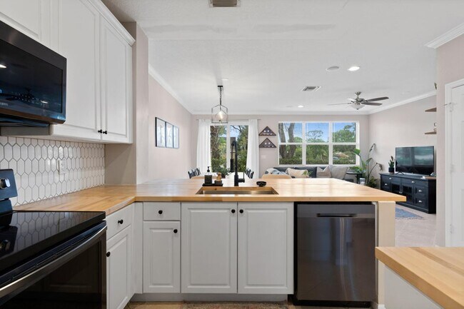 property at 173 Coconut Key Ln