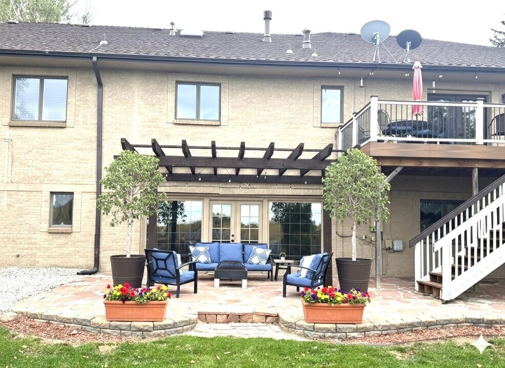 7522 S Mt Zirkel in Littleton, CO - Building Photo