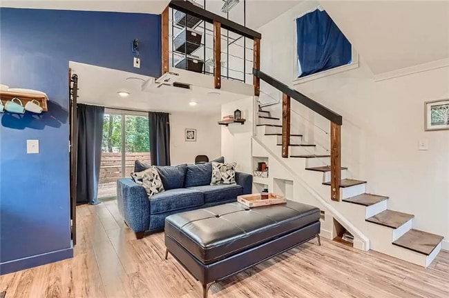 property at 1962 Beecher Rd SW