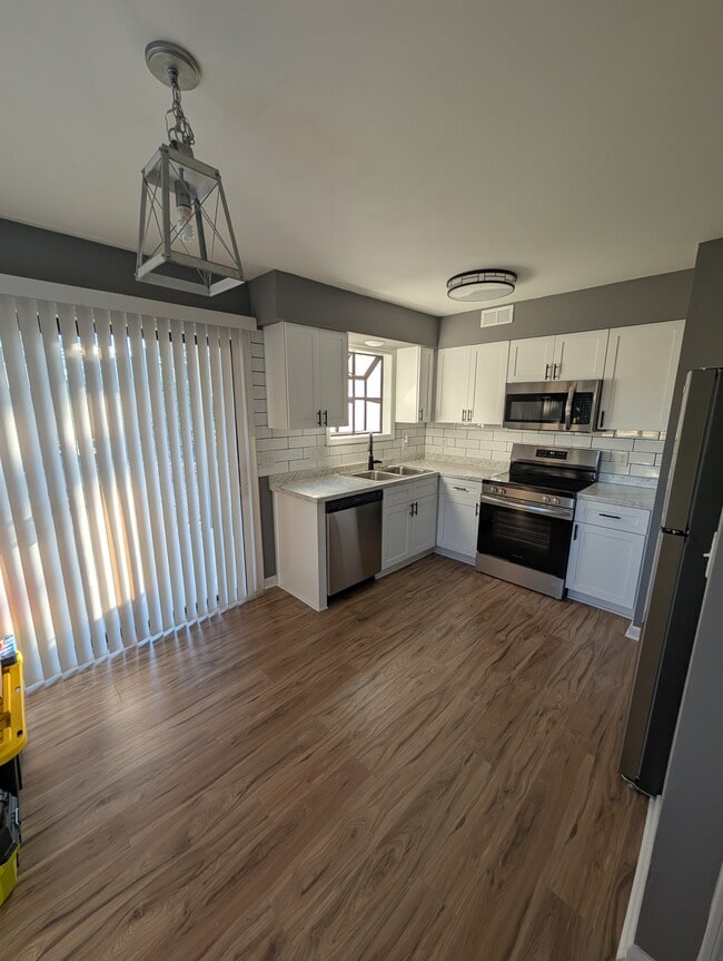 property at 4159 Spirea Dr