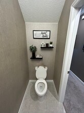 8752 Sportsman Lp in Groveland, FL - Foto de edificio - Building Photo