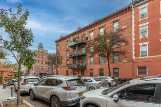 511 Henry St in Brooklyn, NY - Building Photo - Building Photo