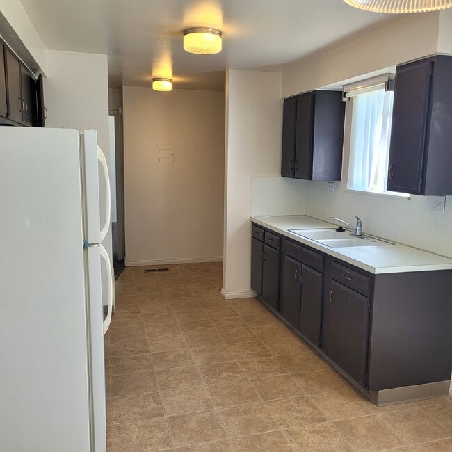 property at 320 Ashland Dr