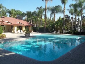 2909 Huntington Blvd in Fresno, CA - Building Photo - Building Photo