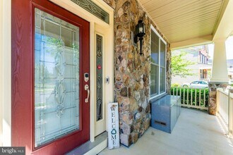 22507 Bowens Wharf Pl in Ashburn, VA - Building Photo - Building Photo