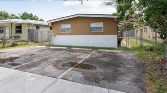 630 NW 15th Terrace in Fort Lauderdale, FL - Building Photo