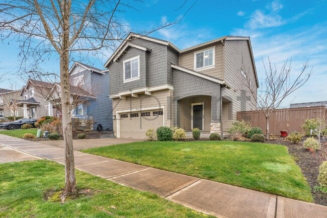 15723 SW Thrush Ln in Beaverton, OR - Foto de edificio - Building Photo