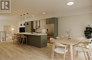 221 Churchill Ave in Toronto, ON - Building Photo