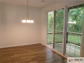 4261 Bayberry Ct in Monmouth Junction, NJ - Building Photo - Building Photo