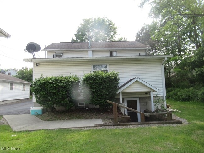 property at 11635 Ravenna Rd