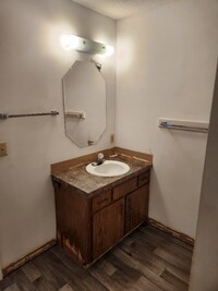 2001 NW Hickory Ln photo'