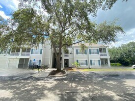 5118 City St in Orlando, FL - Building Photo