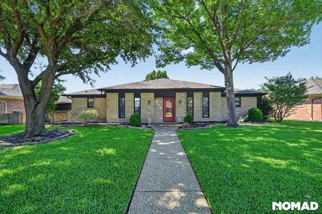 914 Edgewood Dr