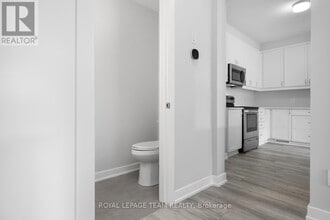 142 Anthracite Private in Ottawa, ON - Building Photo - Building Photo