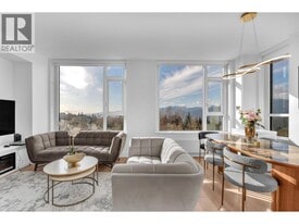 8750 University Crescent in Burnaby, BC - Building Photo