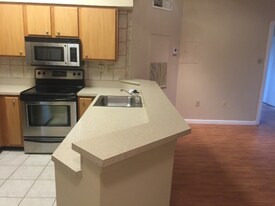 2445 SW 18th Terrace in Fort Lauderdale, FL - Building Photo