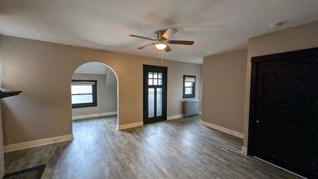 3863 Brighton Rd in Pittsburgh, PA - Building Photo - Building Photo