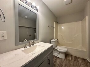 1617 McPherson St, Unit A in Greensboro, NC - Building Photo - Building Photo