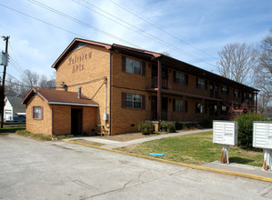 2021 Fairview St in Knoxville, TN - Building Photo - Building Photo