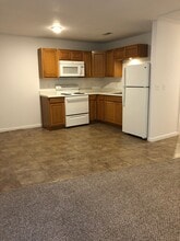 30 E. Lewis St., Unit A in St. Clair, MO - Building Photo - Building Photo