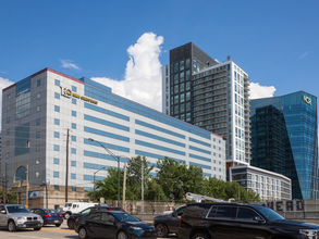 100 Midtown in Atlanta, GA - Foto de edificio - Building Photo