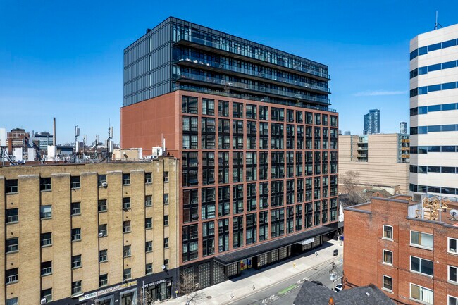 The Harlowe in Toronto, ON - Building Photo - Building Photo