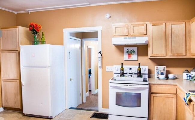 323 S McKinley Ave in Muncie, IN - Building Photo - Building Photo