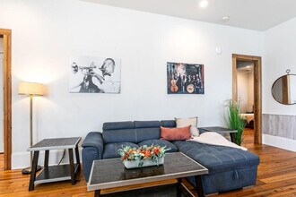1721 Terpsichore St in New Orleans, LA - Building Photo - Building Photo