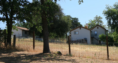 8458 O'Brien St in Smartsville, CA - Building Photo - Building Photo