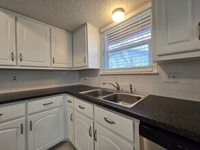 2304 Hunt Dr in Killeen, TX - Building Photo - Building Photo