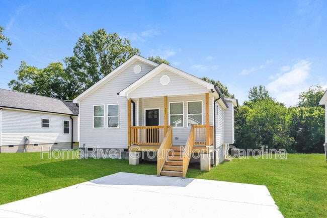 605 Lee St in Burlington, NC - Building Photo - Building Photo