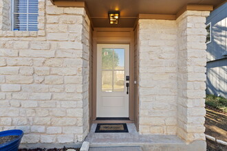 8803 Dandelion Trail in Austin, TX - Building Photo - Building Photo