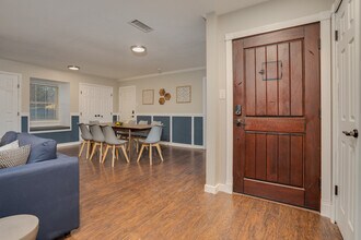 7809 Claremont Dr in Dallas, TX - Building Photo - Building Photo