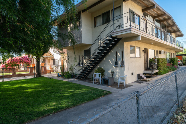 3213 Perlita Ave | Rentals in Los Angeles, CA