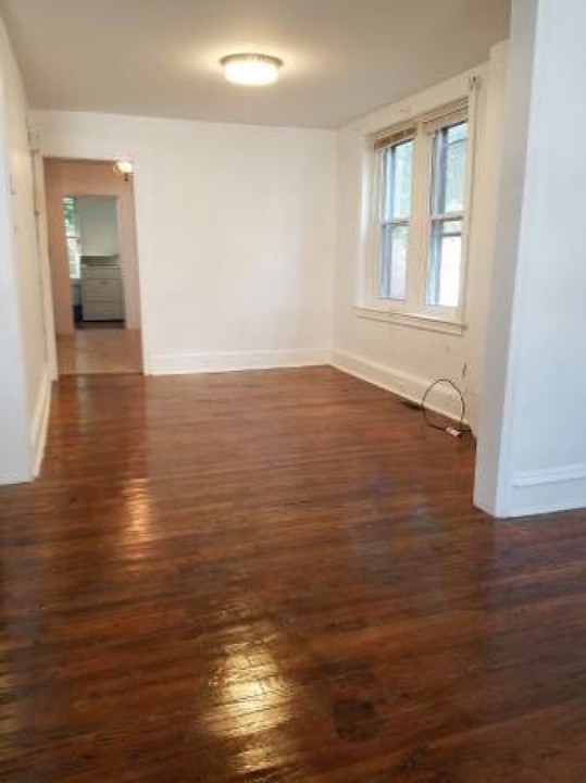 368 Meridian St, Unit 6 in Boston, MA - Building Photo