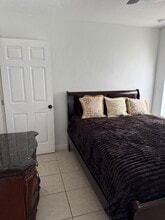 3920 High St in Sacramento, CA - Building Photo - Building Photo