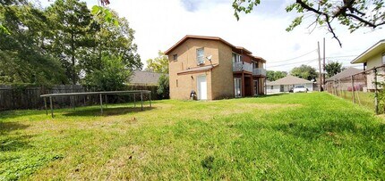1406 11th St-Unit -A in Galena Park, TX - Foto de edificio - Building Photo