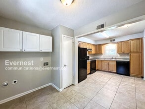 922 Woodburne Pl in Southaven, MS - Building Photo - Building Photo