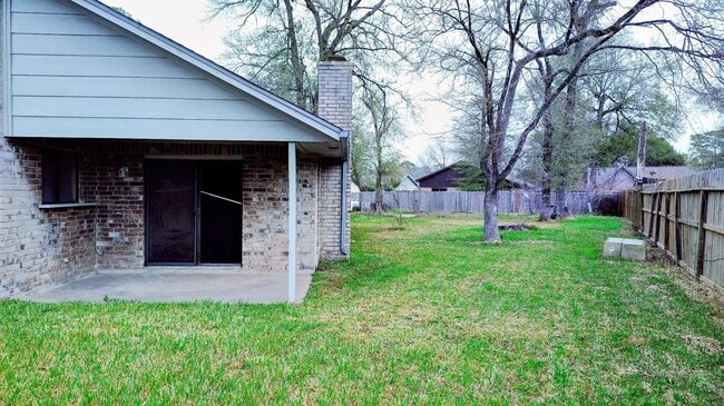 10150 Valley Club Dr in Houston, TX - Building Photo - Building Photo