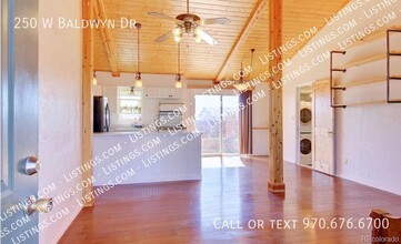 250 W Baldwyn Dr in Pueblo West, CO - Building Photo - Building Photo