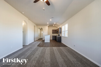 26203 Cooperstown Wy in Patton Village, TX - Foto de edificio - Building Photo