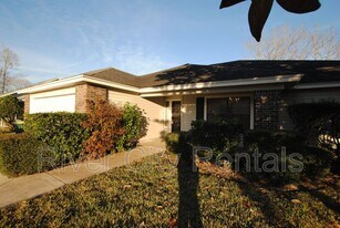 10343 Huntington Forest Blvd E, Unit 12 in Jacksonville, FL - Building Photo