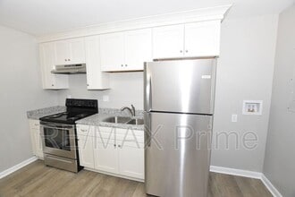 7923 Thompson Rd in Norfolk, VA - Building Photo - Building Photo