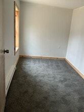 8 Woodland Ct in Marlborough, NH - Building Photo - Building Photo