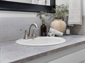 107 E 16th Ave in Spokane, WA - Building Photo - Building Photo