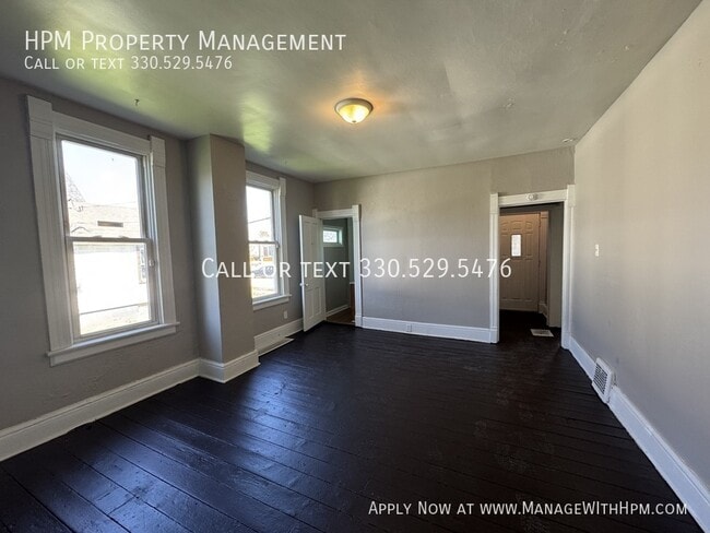 713 Garfield Ave SW in Canton, OH - Building Photo - Building Photo