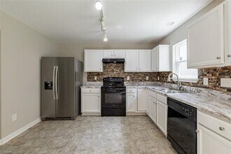 100 Hadley Dr in Lexington, NC - Building Photo - Building Photo