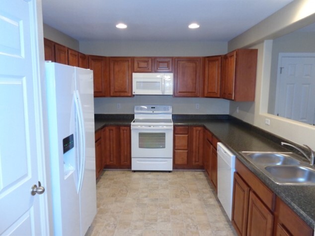 2426 E 110th Pl in Northglenn, CO - Building Photo - Building Photo