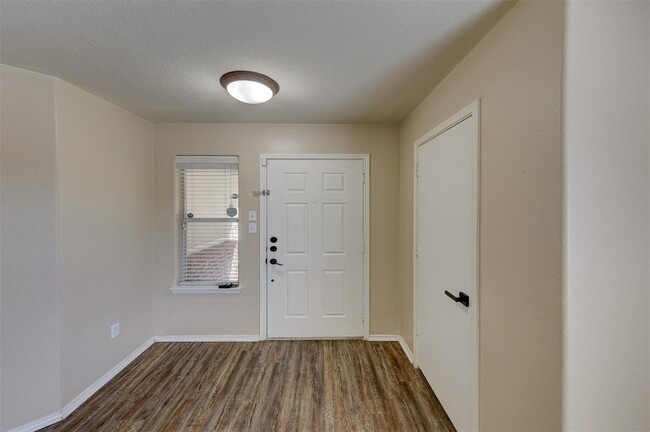 19010 Sunburst View Dr in Cypress, TX - Building Photo - Building Photo